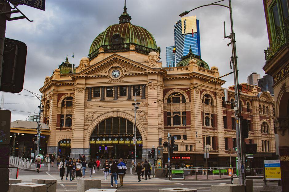 Melbourne's $2.2 Billion Rail Loop Hits Delays, Frustrating Suburban Commuters